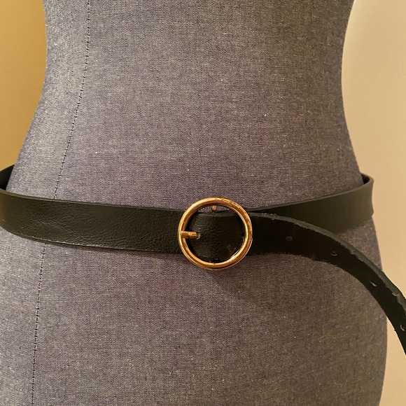 Women’s Black Leather Belt - Picture 10 of 11